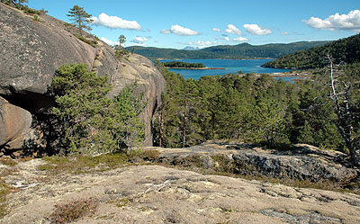 Navarsvgen, Tannya: Variert landskap. Foto: Bent Svinnung