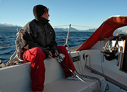 Seiling. P veg over Vestfjorden. Foto: Bent Svinnung